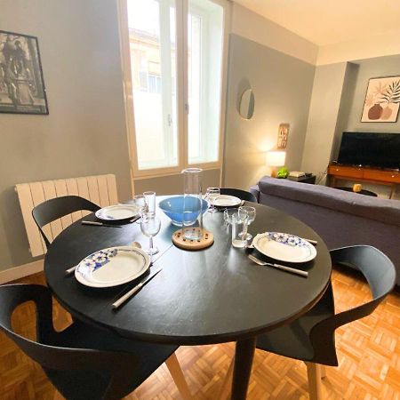 Le 107 - Poitiers - Chu - La Conciergerie. Apartamento Exterior foto